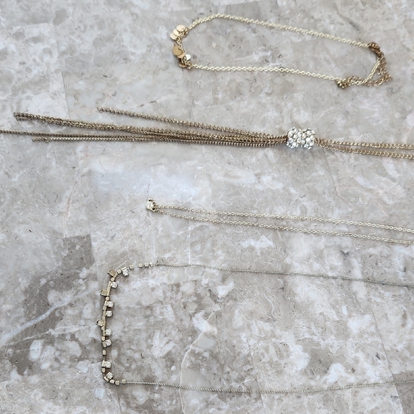 Jewelry - Elegant Gold and Silver Women's Necklaces, Lot Of 4